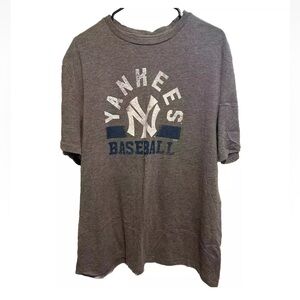 mens ny yankees shirt XL